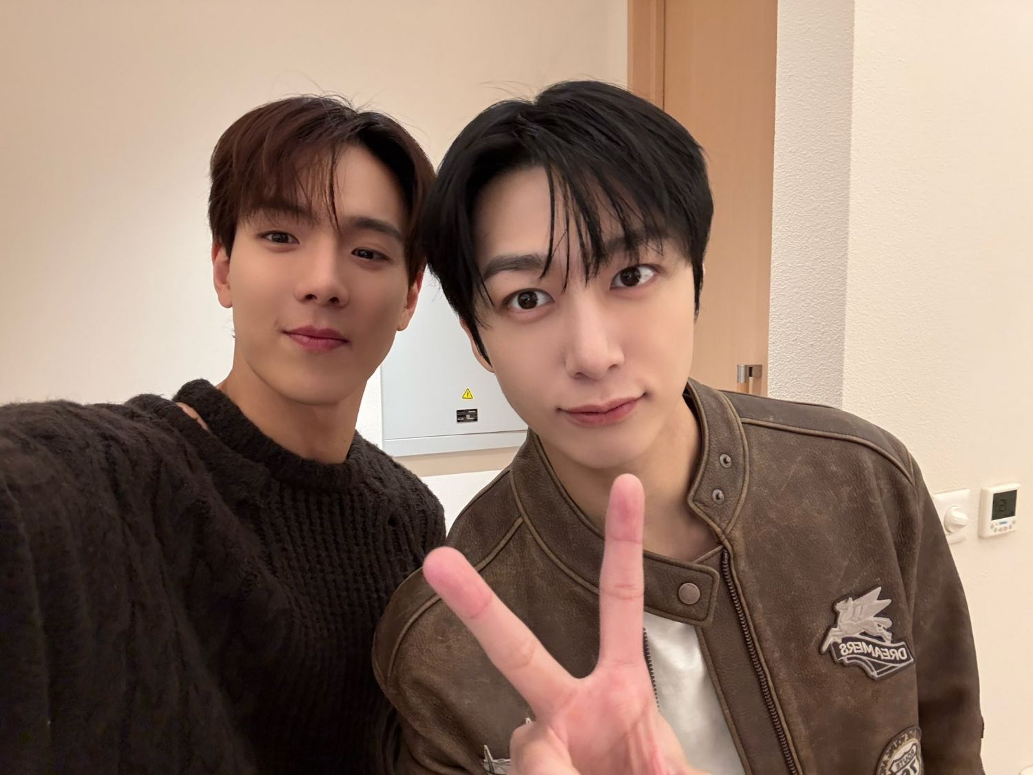 Recent activity shot of Shownu (MONSTA X)