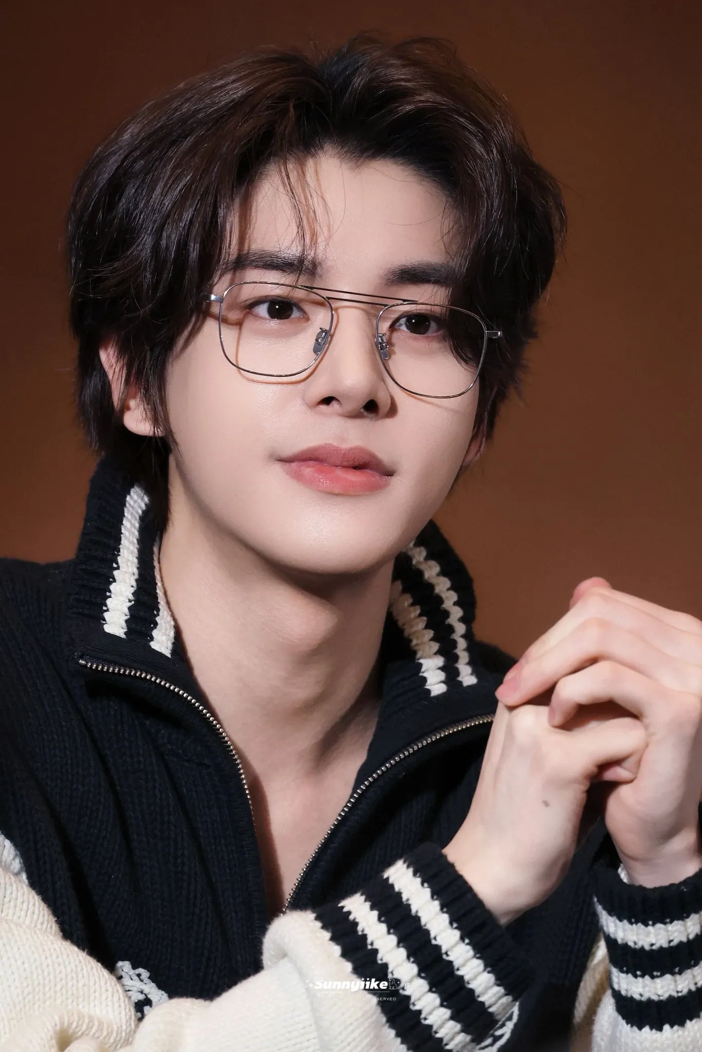 Today’s hot picks from the 제이크 (ENHYPEN) community