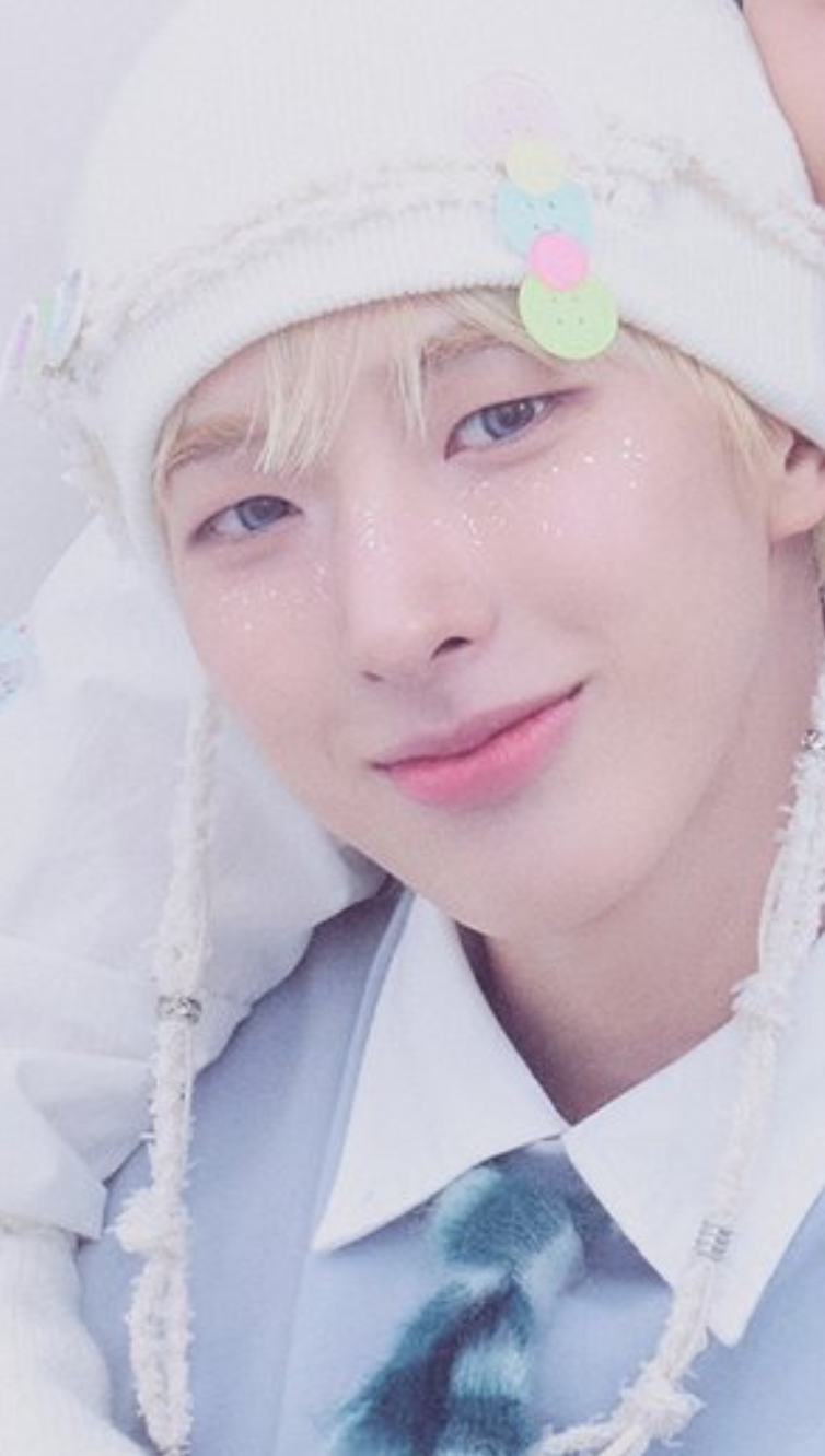 Latest photo of Tomoya (NEXZ)