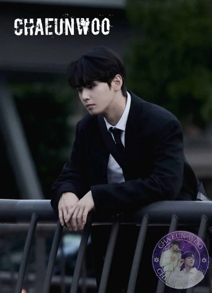 A moment captured by Eunwoo (ASTRO)'s fan