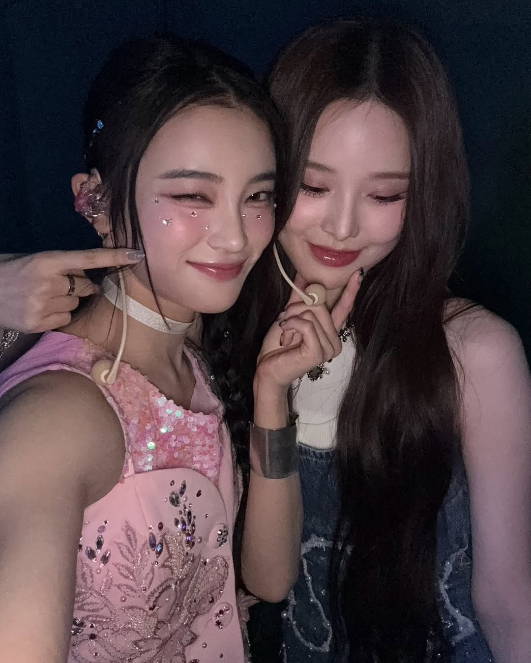 櫻井美羽 (ME:I)の舞台裏ショット