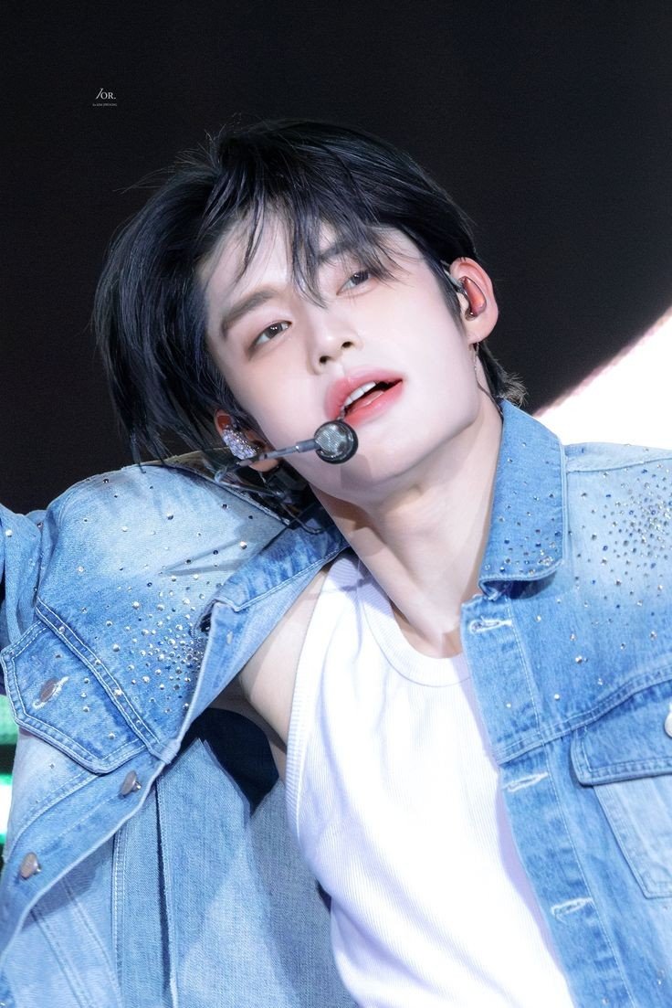 Momen yang diabadikan oleh penggemar Kim Jiwoong (ZEROBASEONE)