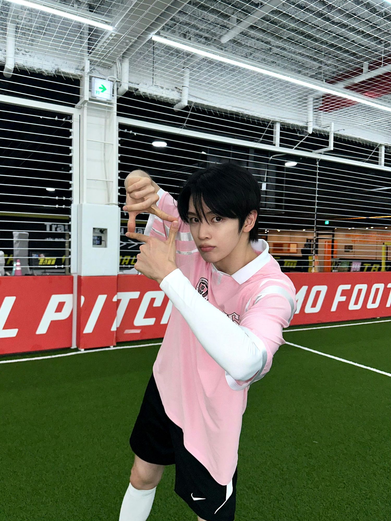 Recent activity shot of Sungchan (RIIZE)