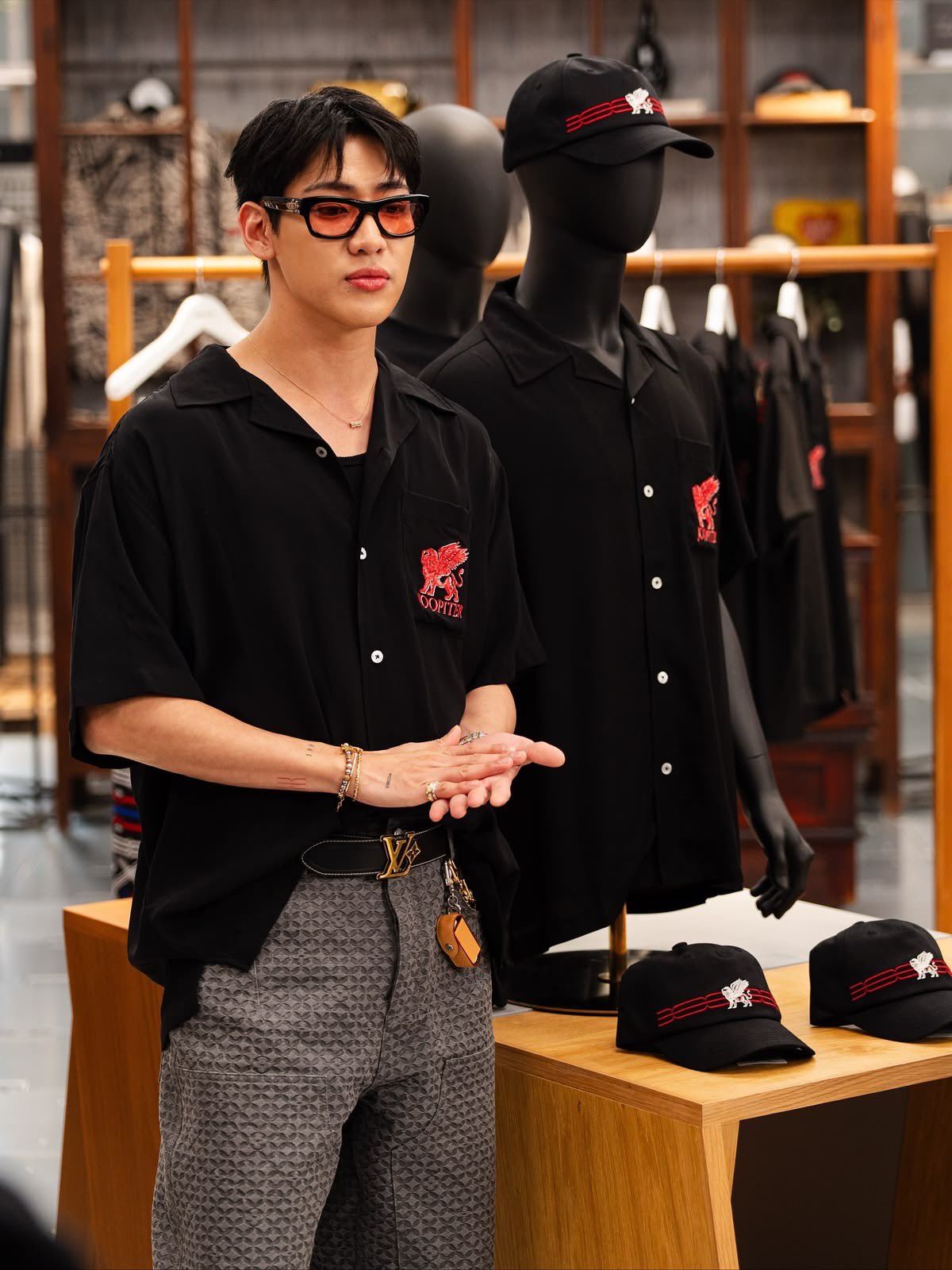 Latest photo of Bambam (GOT7)