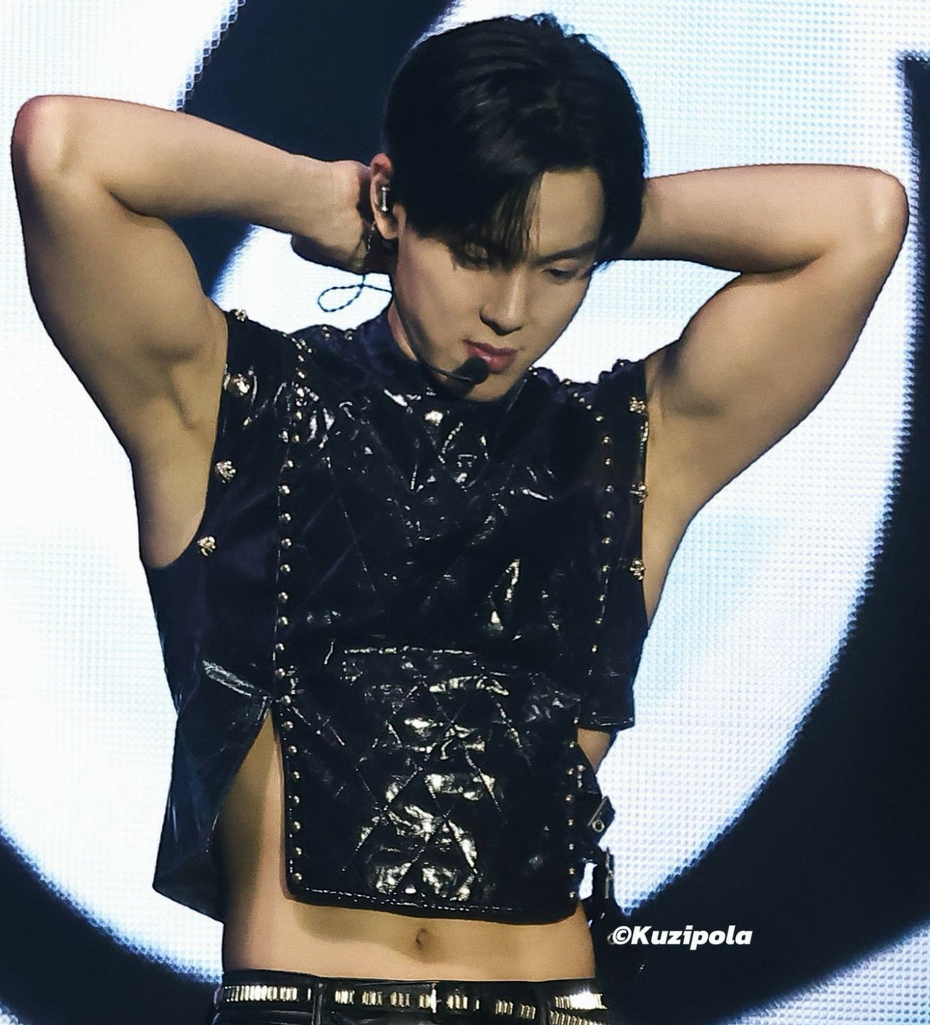 Latest photo of Shownu (MONSTA X)