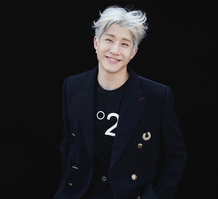 Latest photo of Jinjin (ASTRO)