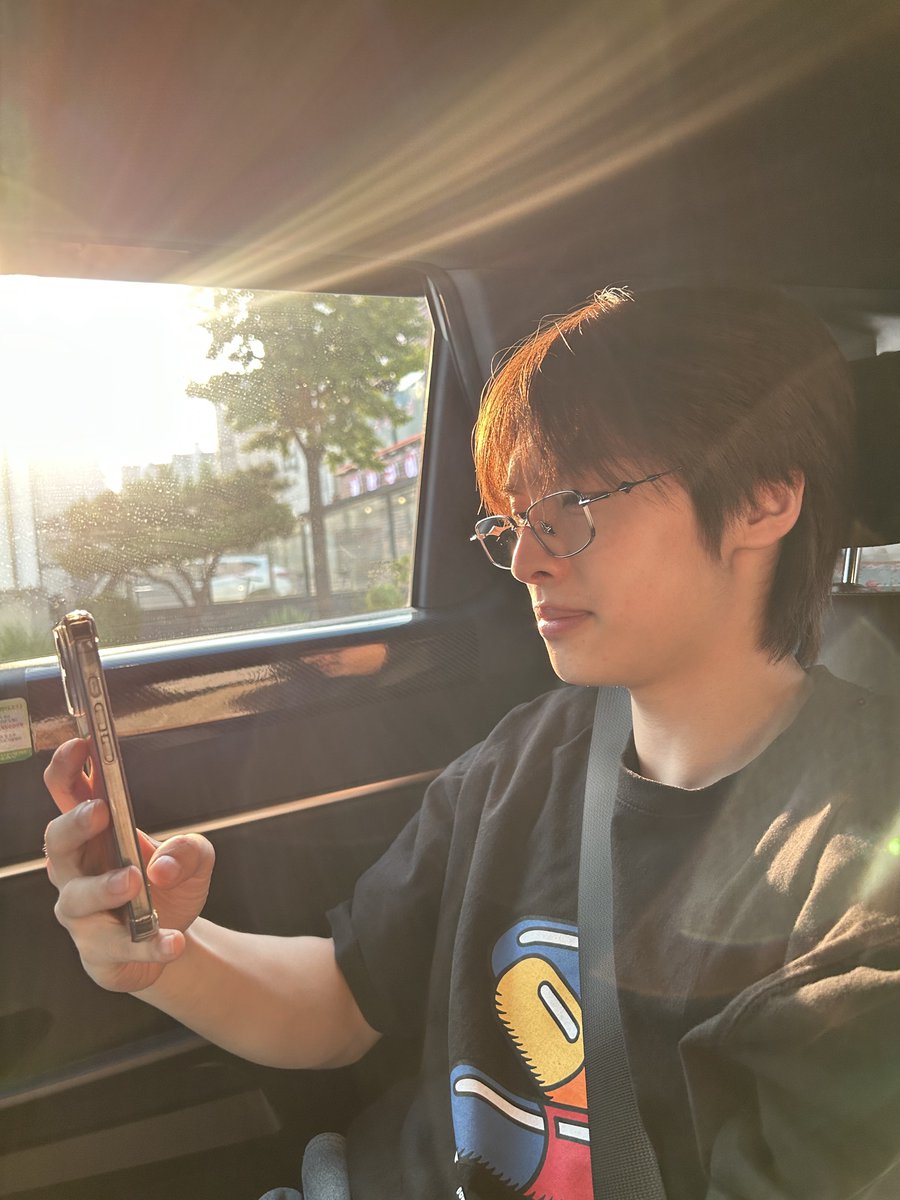 Latest photo of Xdinary Heroes