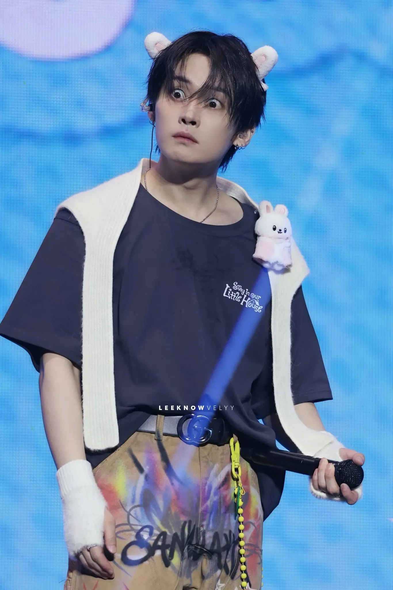 Latest photo of Lee Know (Stray Kids)