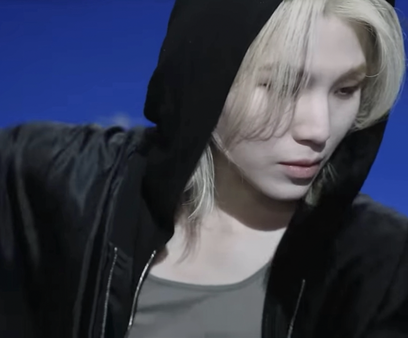 Latest photo of Woozi (SEVENTEEN)