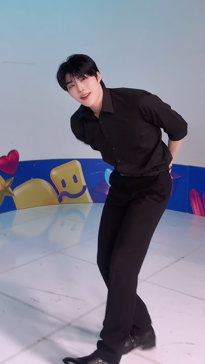 Fandom-recommended wallpaper image of Park Gunwook (ZEROBASEONE)