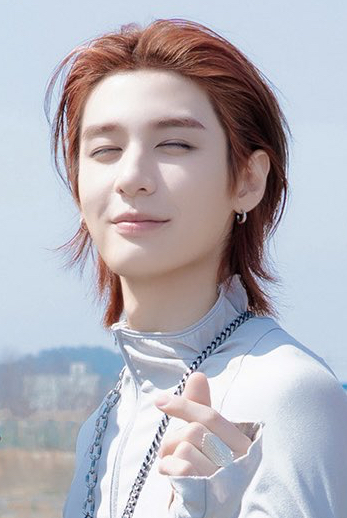 Latest photo of Leehan (BOYNEXTDOOR)