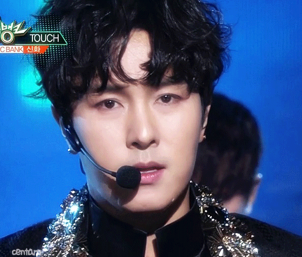 A moment captured by Kim Dongwan (SHINHWA)'s fan