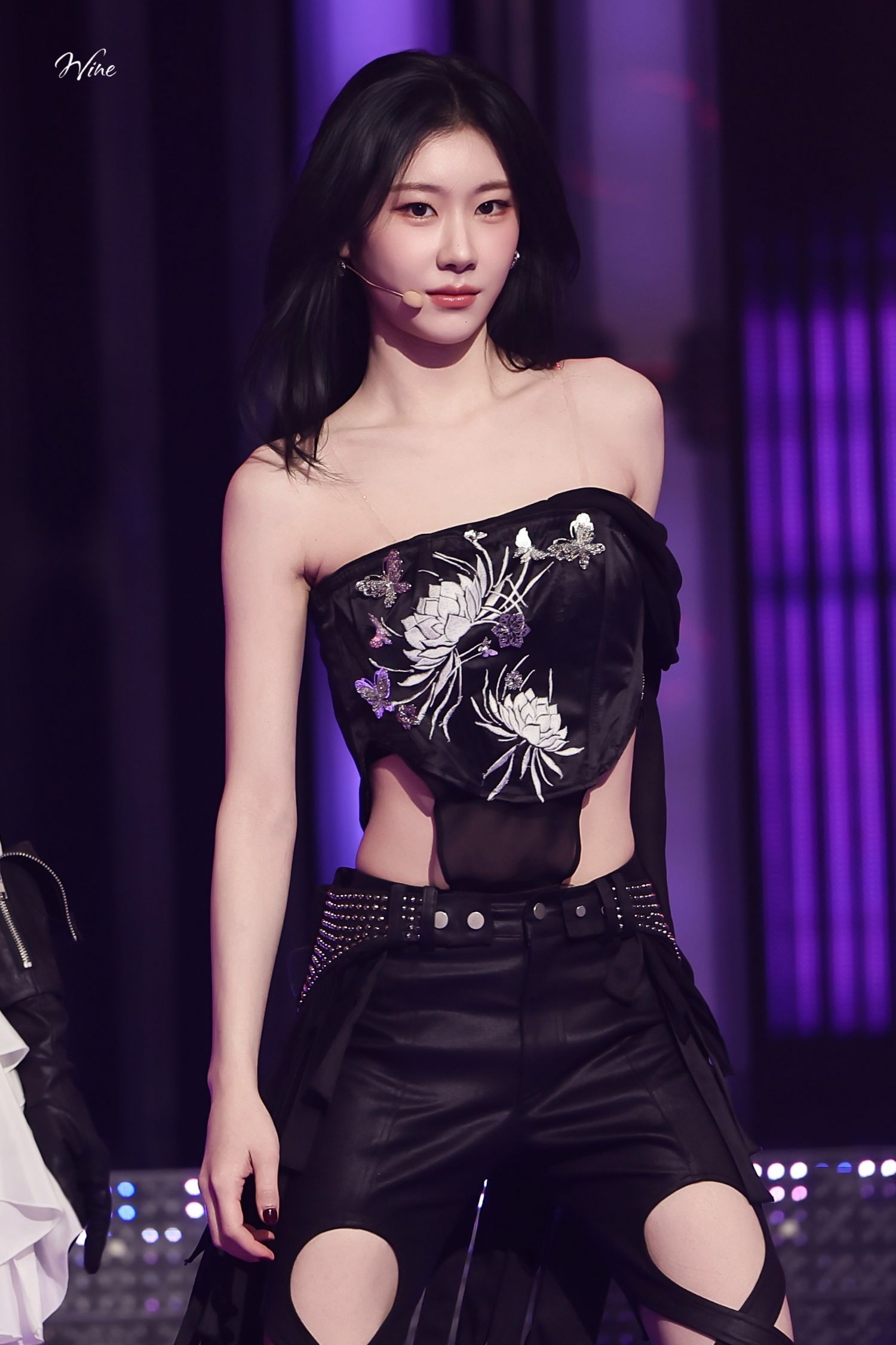 Behind-the-scenes cut of Chaeryeong (ITZY)