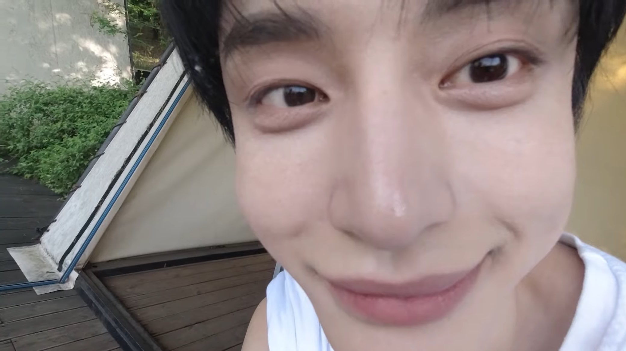 Recent activity shot of Kim Jiwoong (ZEROBASEONE)