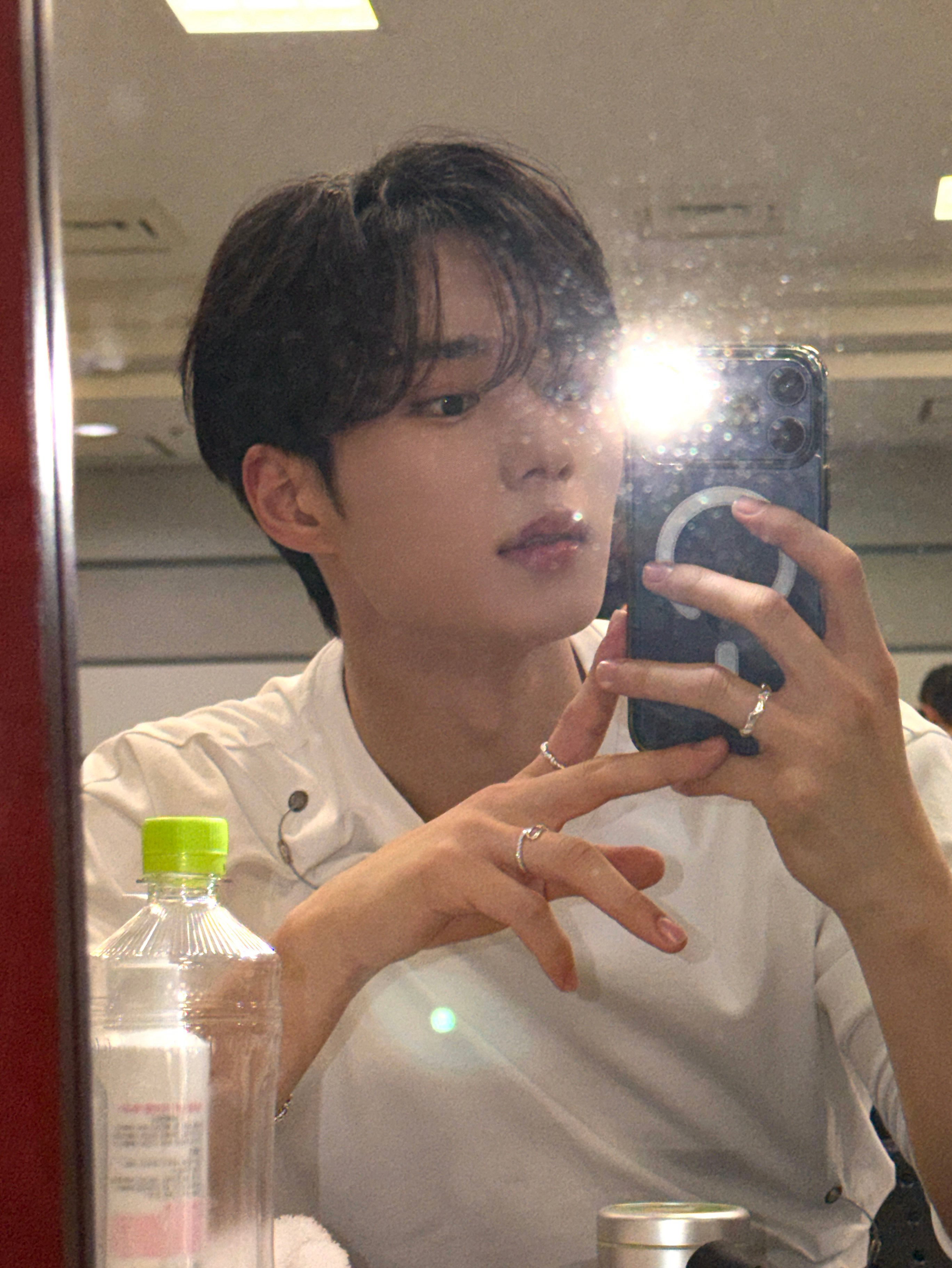 Recent activity shot of Kim Junseo (ALPHA DRIVE ONE)