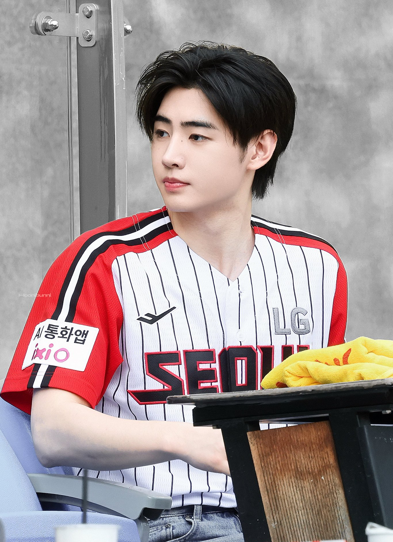 Foto aktivitas terbaru Sunghoon (ENHYPEN)
