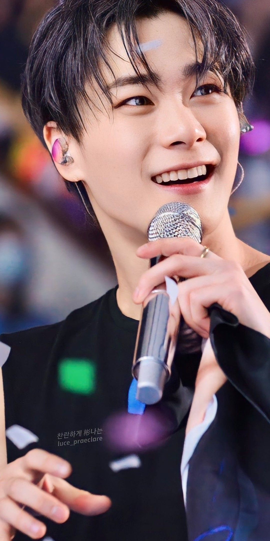 A moment captured by Moonbin (ASTRO)'s fan