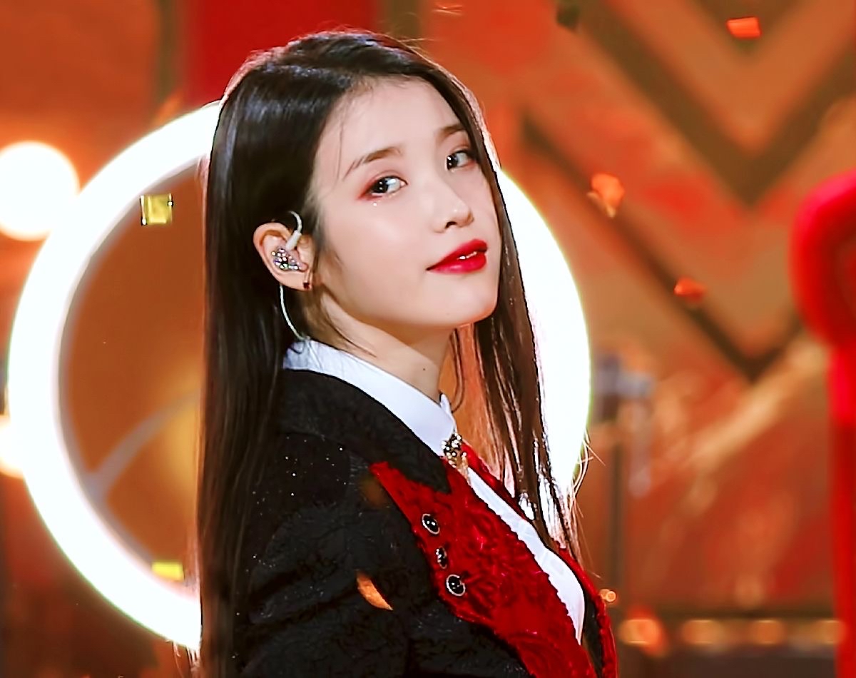 IUの舞台裏ショット