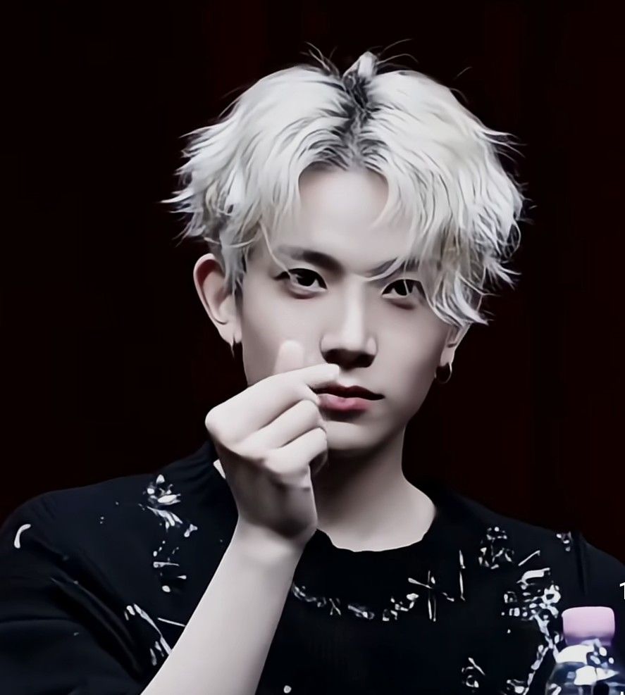 희승 (ENHYPEN) 최근 활동샷