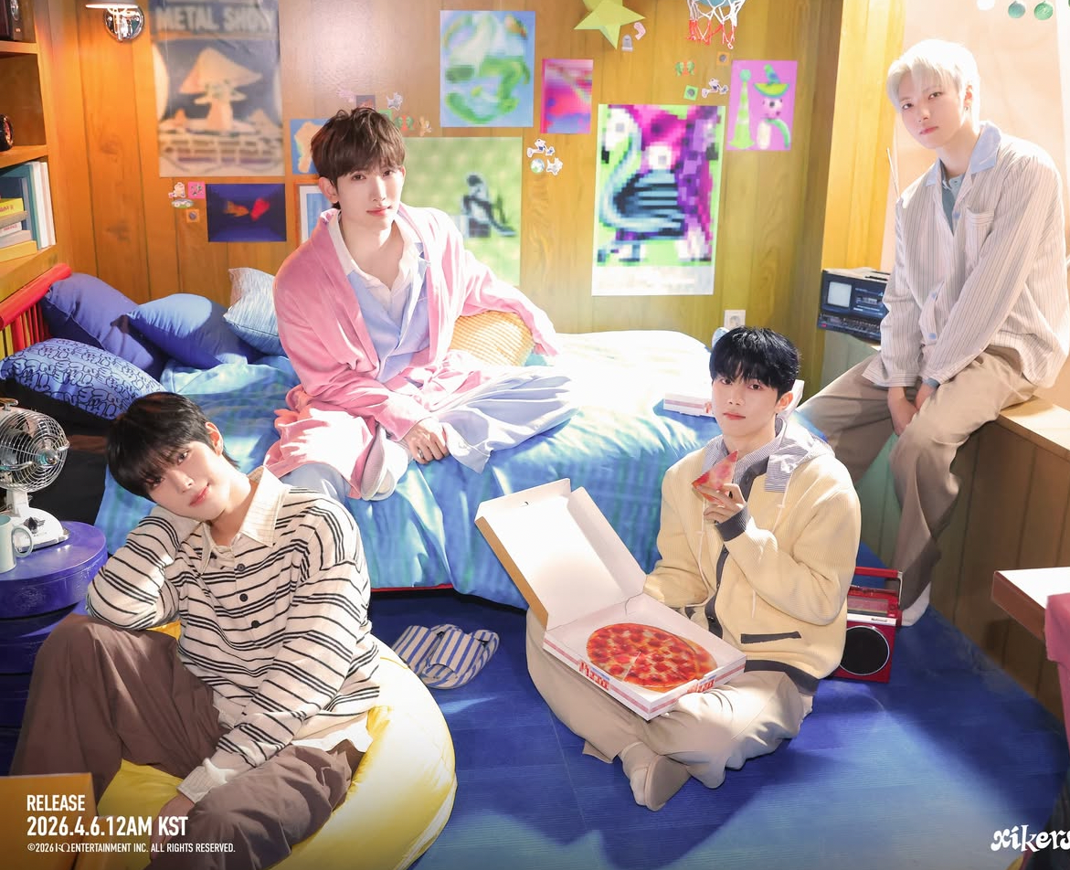 A moment captured by Xikers's fan