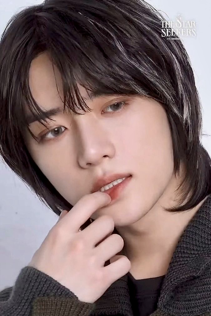 Latest photo of Beomgyu (TOMORROW X TOGETHER)