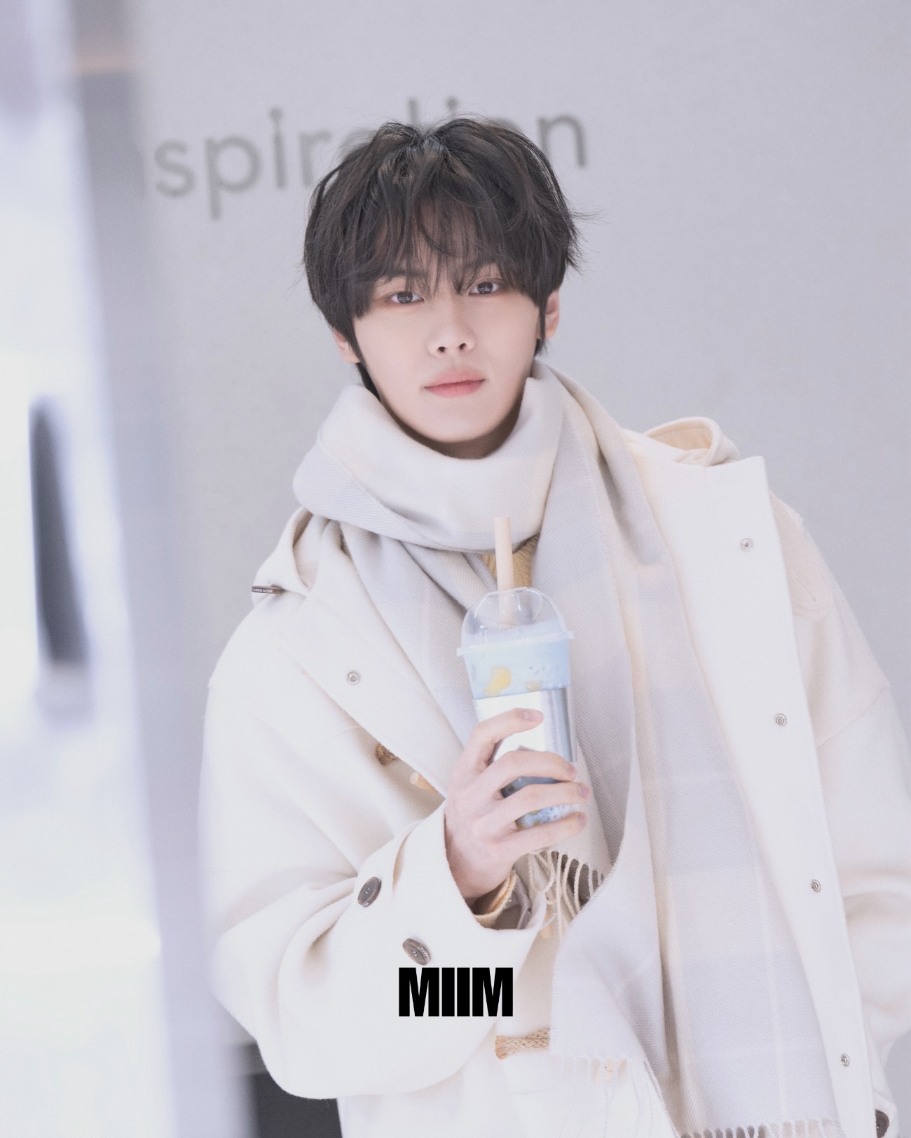 Latest photo of Kim Gyuvin (ZEROBASEONE)