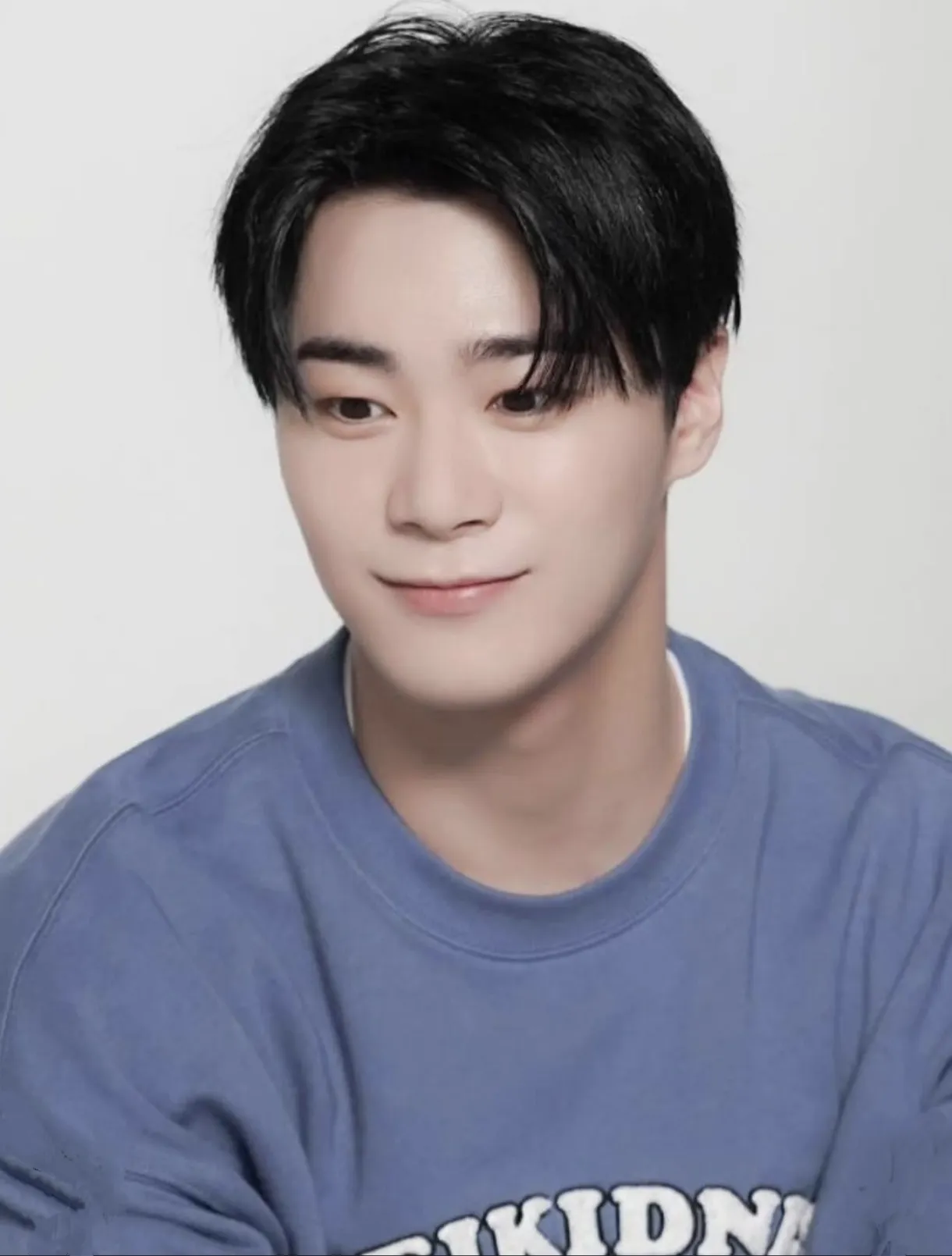 Behind-the-scenes cut of Moonbin (ASTRO)