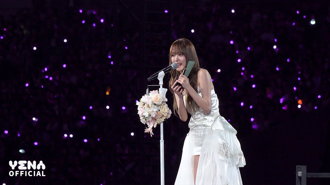 Latest photo of Choi Yena