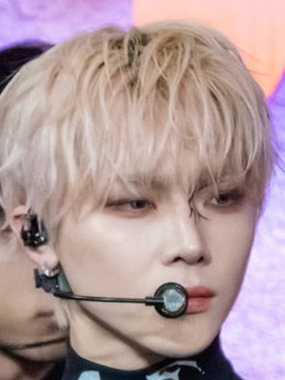 Latest photo of Nicholas (&TEAM)