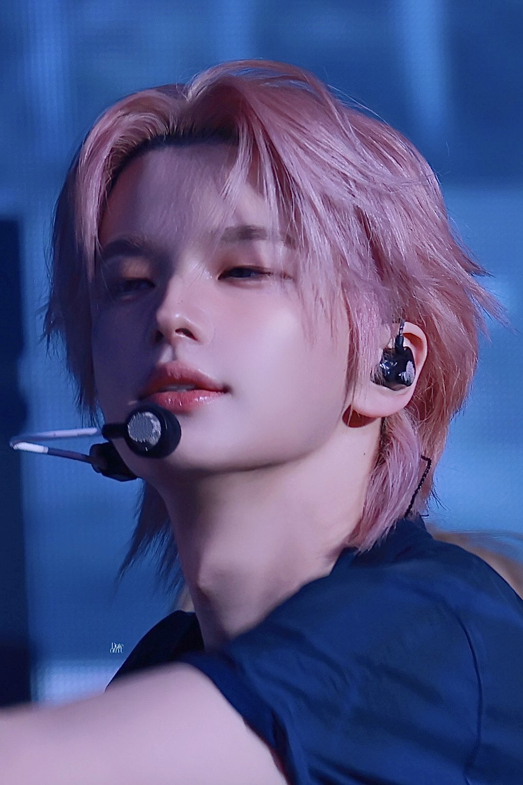 Behind-the-scenes cut of Shinyu (TWS)