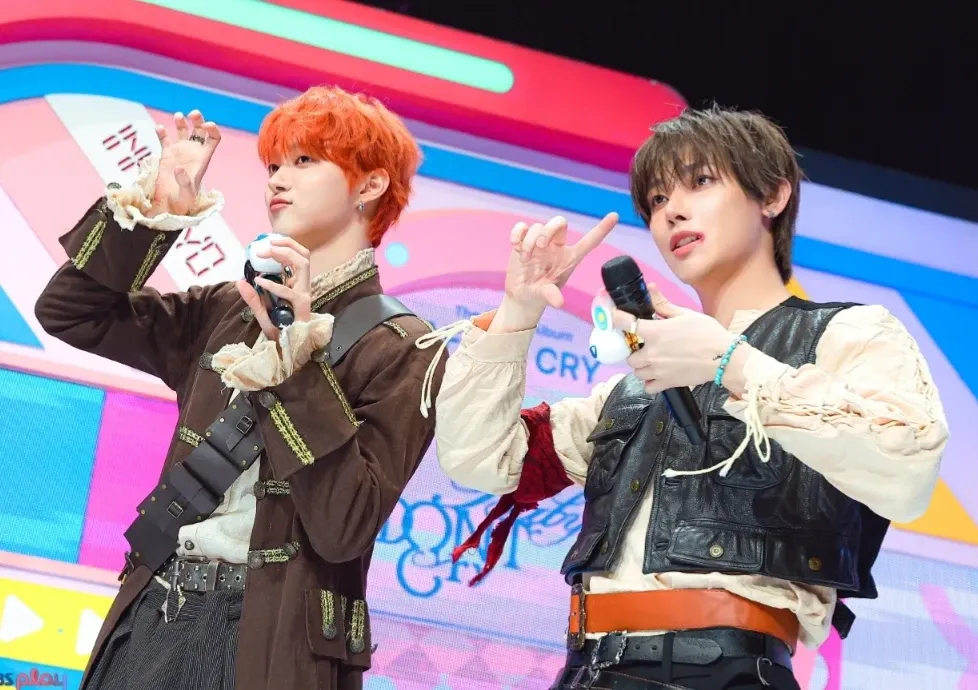 A moment captured by Nicholas (&TEAM)'s fan