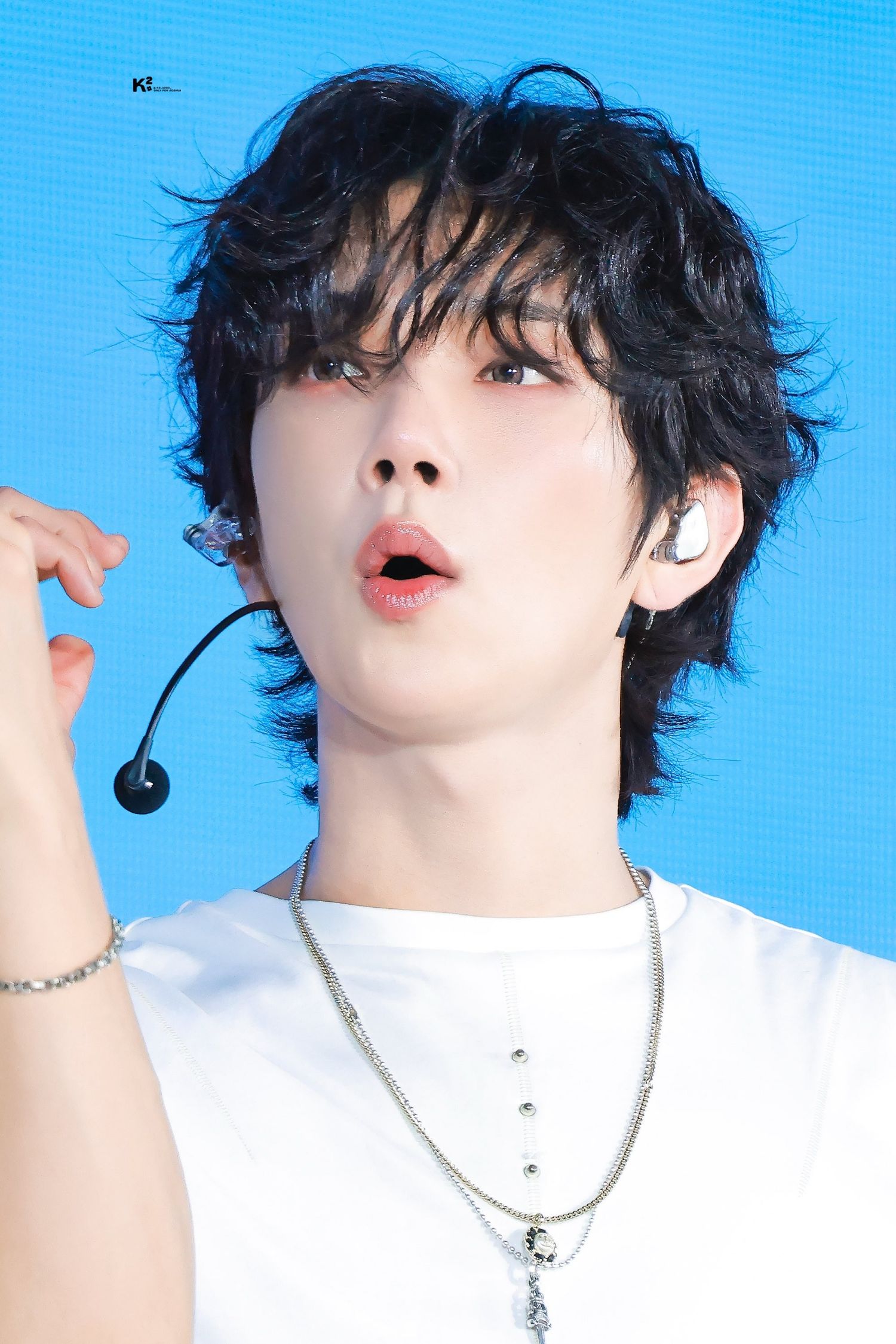 Latest photo of Joshua (SEVENTEEN)