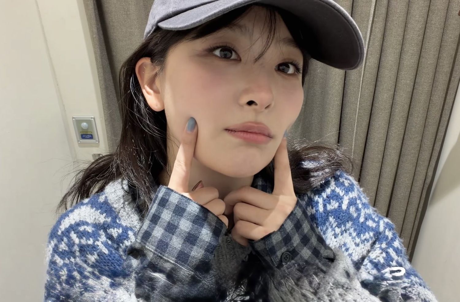 Recent activity shot of Seulgi (Red Velvet)