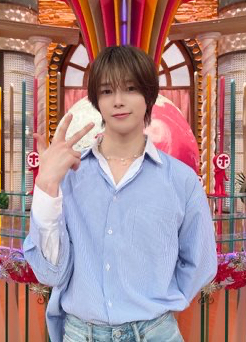 Behind-the-scenes cut of K (&TEAM)