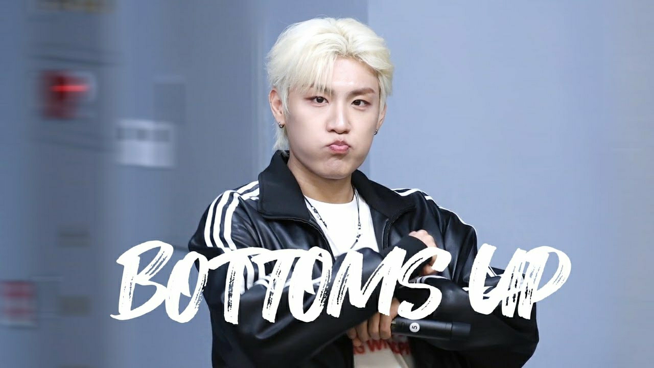 Foto terbaru Park Woojin (AB6IX)