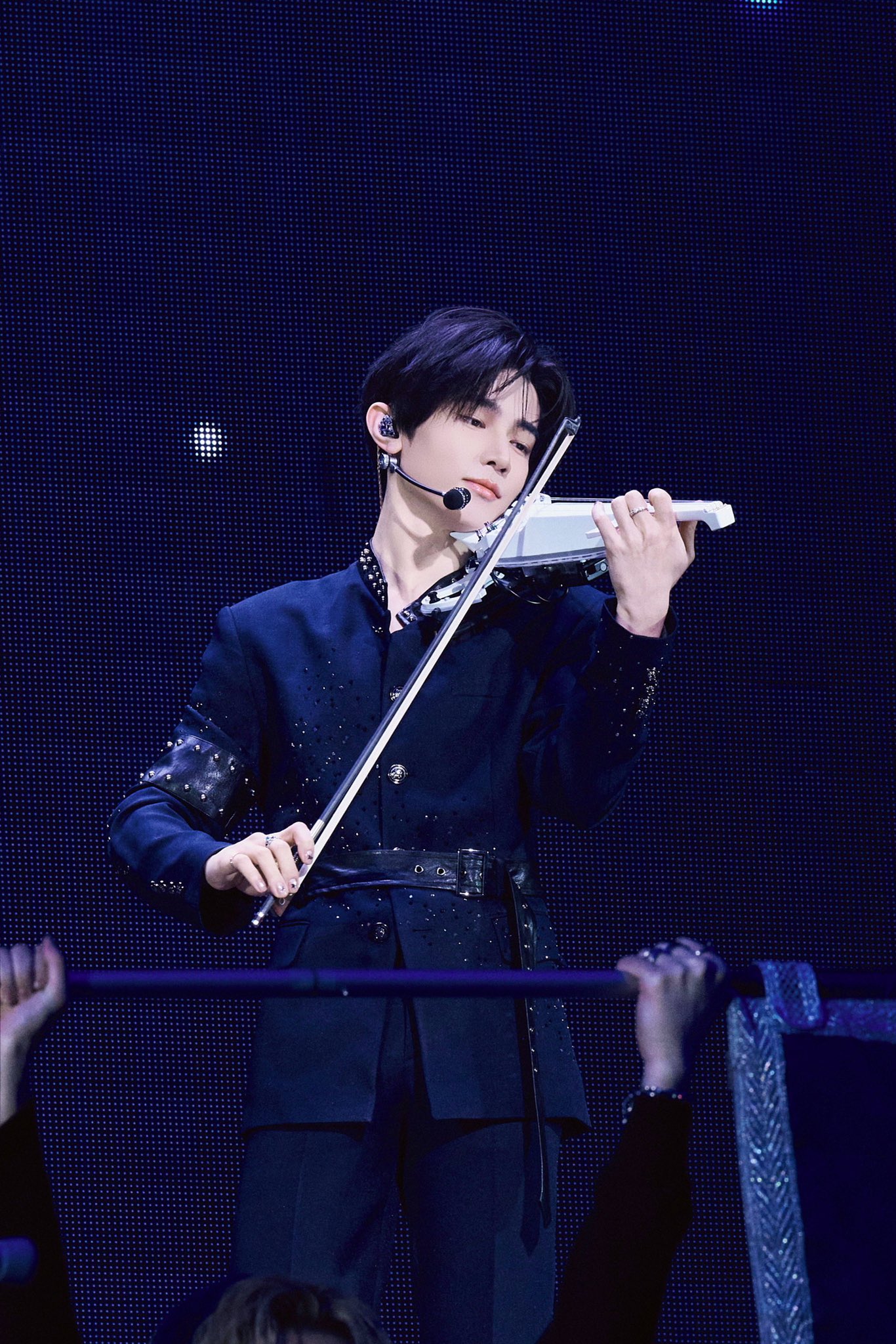 Today’s hot picks from the 자유게시판 community