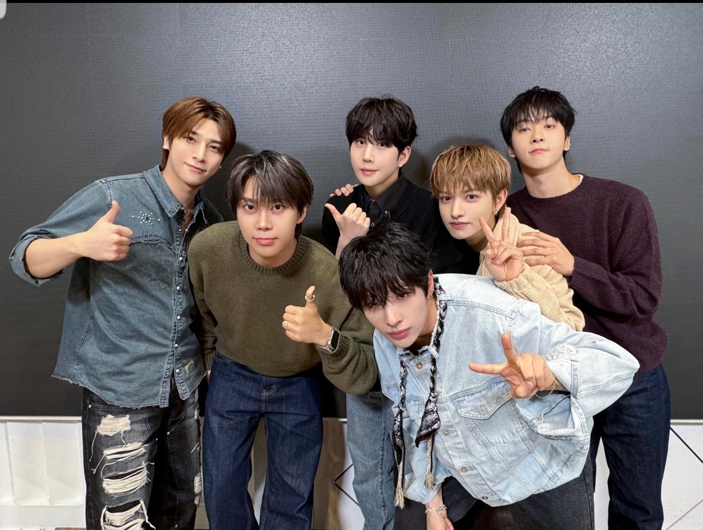 A moment captured by BAE173's fan