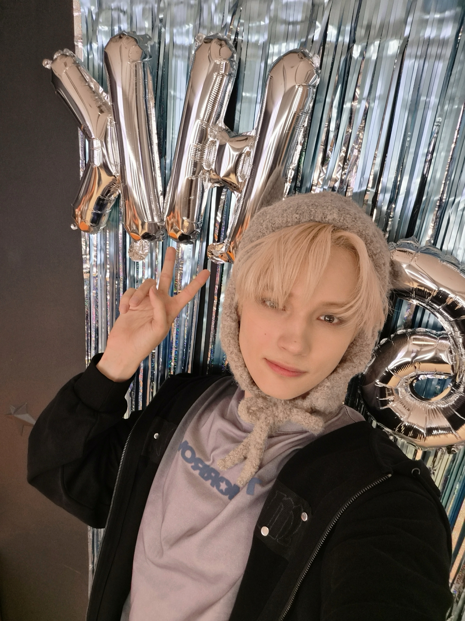 A moment captured by HueningKai (TOMORROW X TOGETHER)'s fan