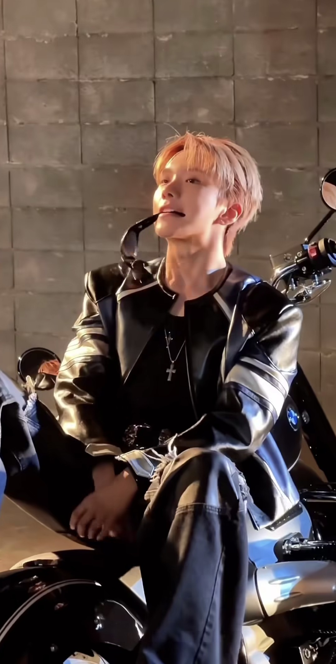 A moment captured by Woonhak (BOYNEXTDOOR)'s fan