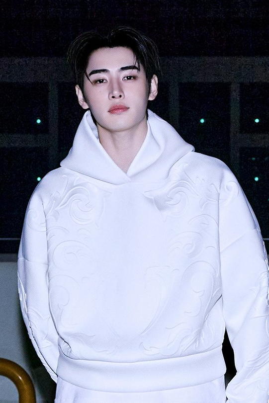 成訓 (ENHYPEN)的最新活動照片