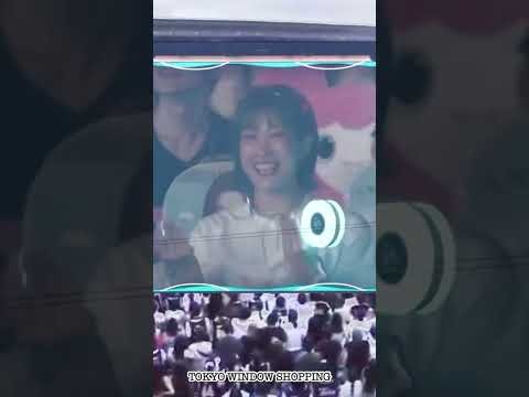Potret di balik layar Momo (TWICE)