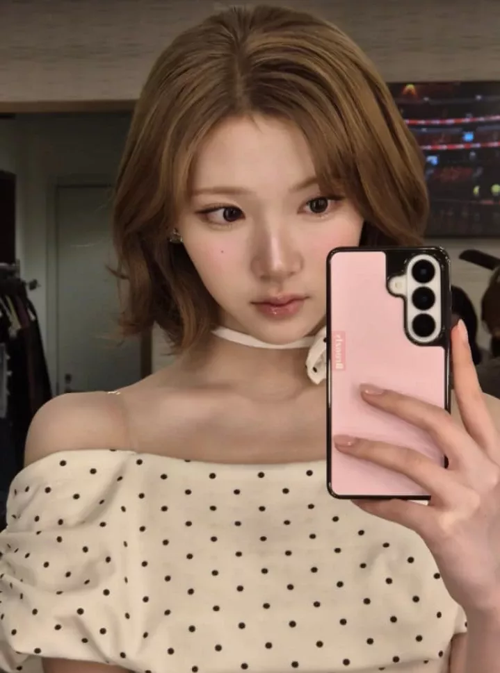 지우 (하츠투하츠)의 비하인드 컷