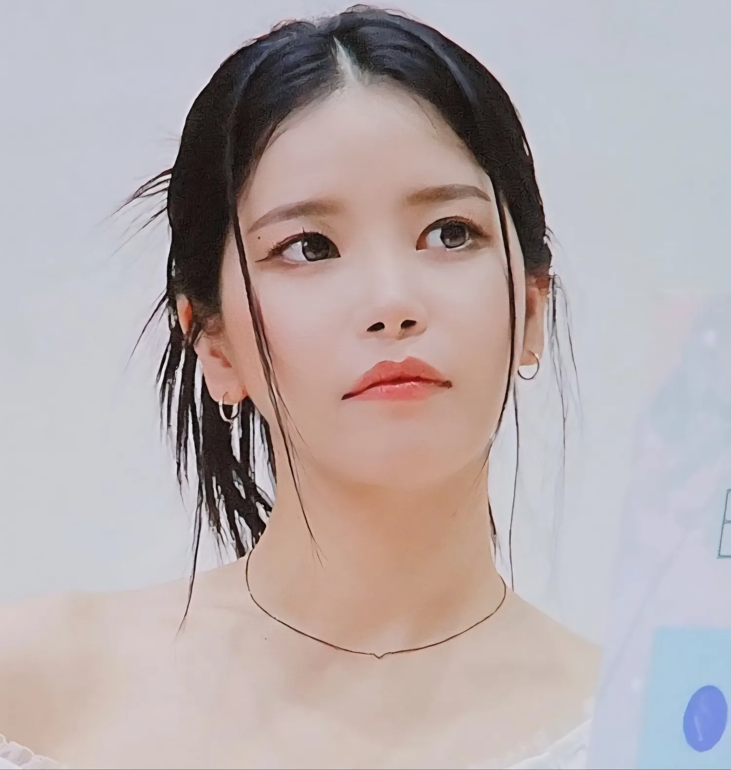 Latest photo of Solar (MAMAMOO)