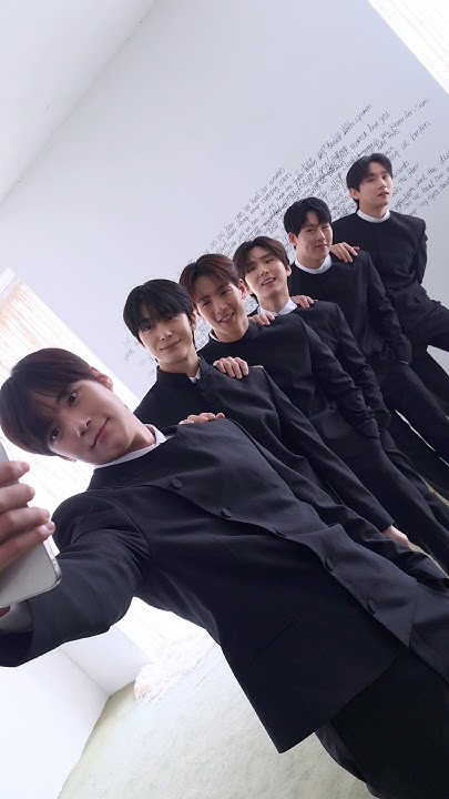 A heartfelt wallpaper shared by Shownu (MONSTA X)'s fans