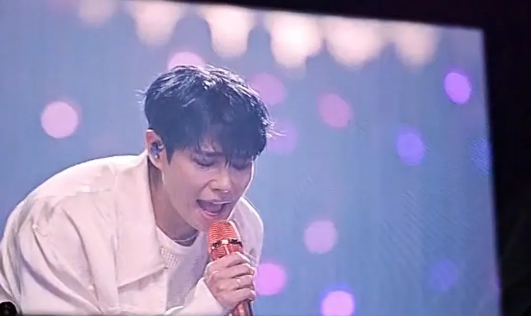 Latest photo of MJ (ASTRO)