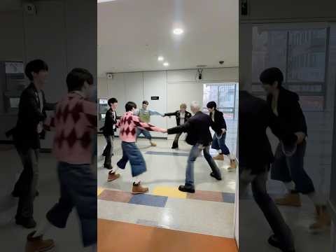 Recent activity shot of Hanbin (TEMPEST)