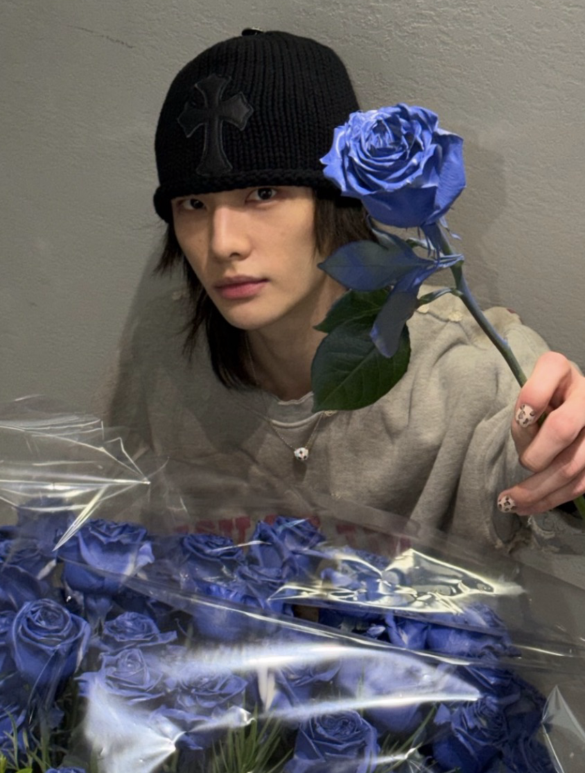 Latest photo of Hyunjin (Stray Kids)