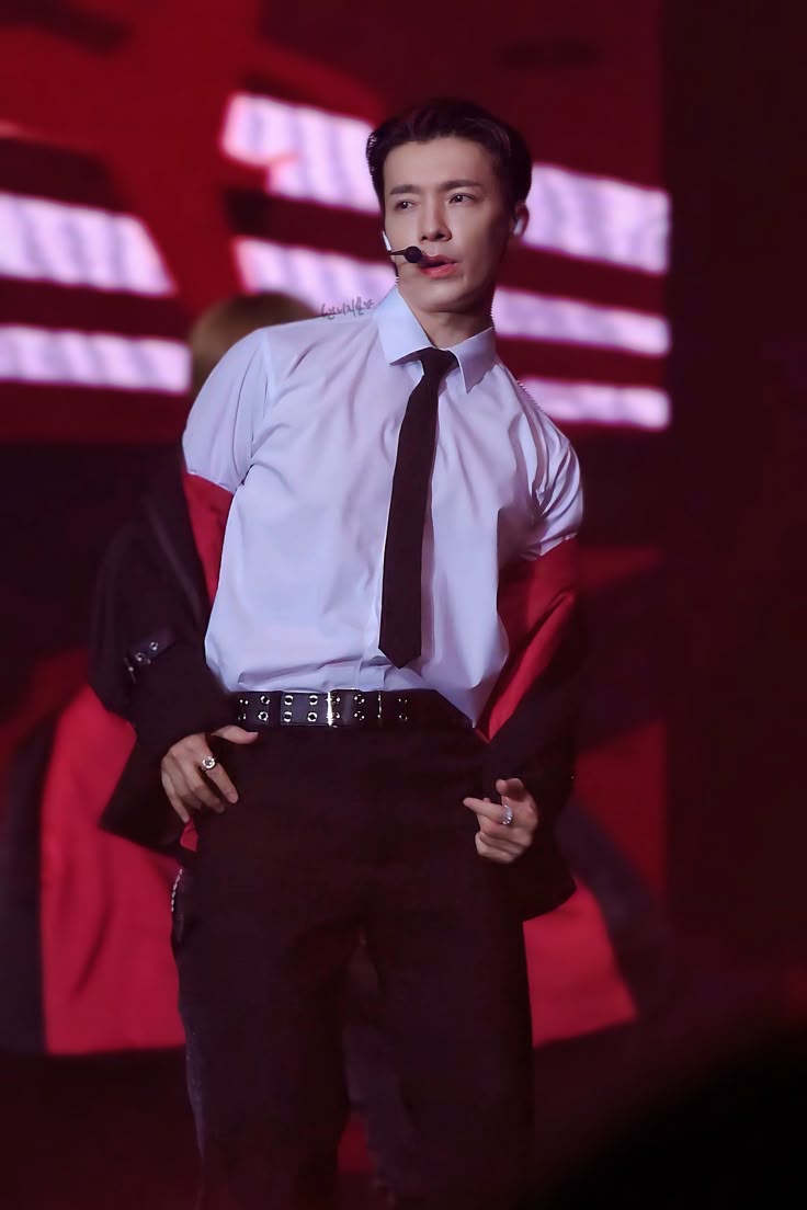 Latest photo of Donghae (Super Junior)