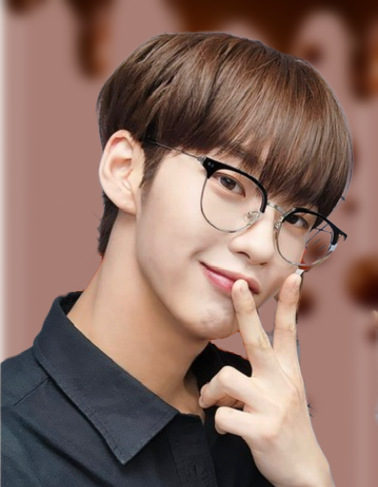 A moment captured by Hyun's fan