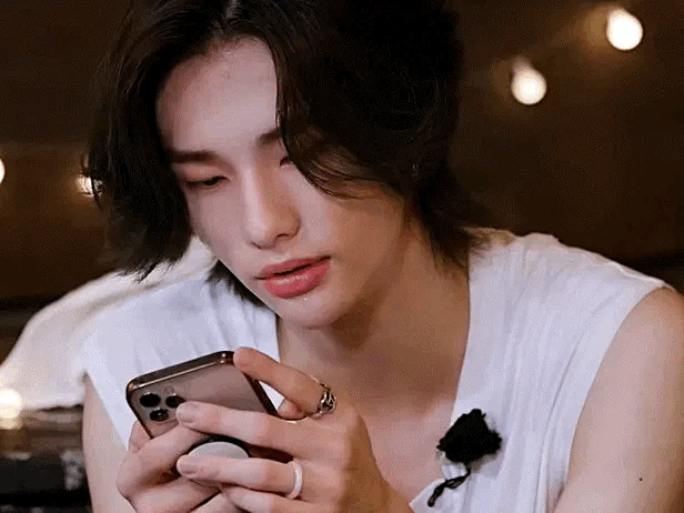 Potret di balik layar Hyunjin (Stray Kids)